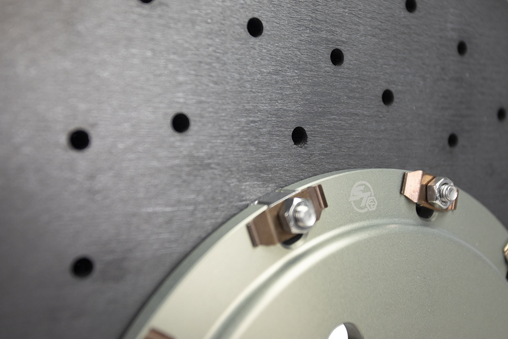 Mclaren 720s / 600LT Front Carbon Ceramic Brake Discs - Image 4